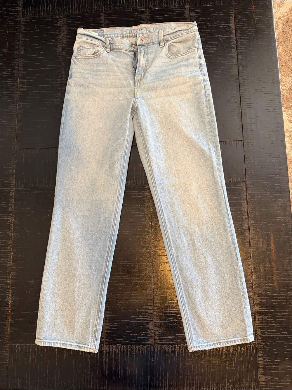Light Wash Women's Straight-Leg Jeans - American eagle size 10